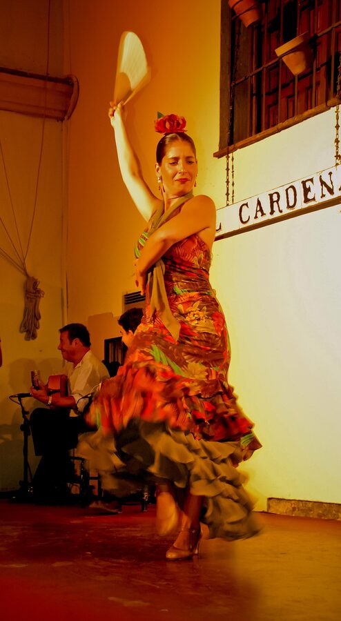 Tablao Cordobes singer cantaor on stage Barcelona