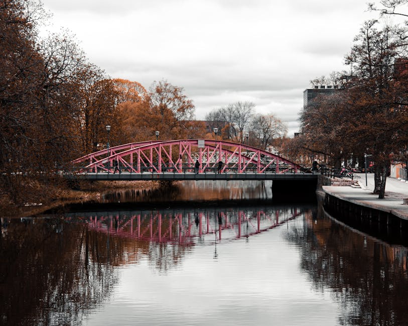 Uppsala pink bridge over the Fyris river autumn