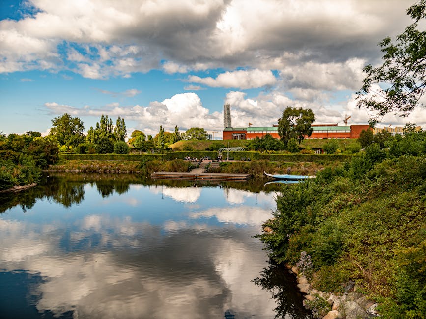 Kungsparken park pond Malmö