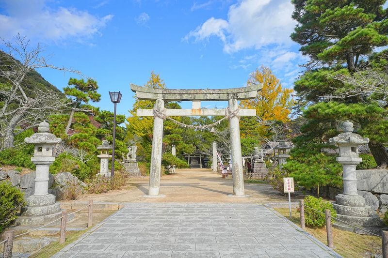 1-Day Iwakuni Tour: Kintaikyo Bridge, Castle Town & Seal Engraving - 11:00 a.m. at Kintaikyo Bridge