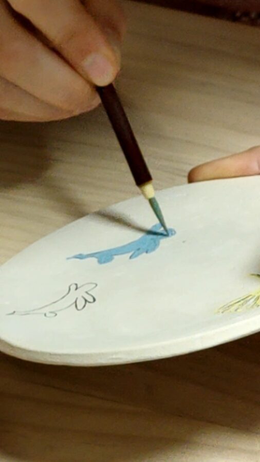 2 Hours Private Painting of Ceramics in Osaka - A private class with time to ask questions