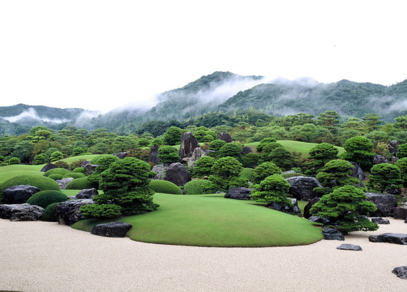 ADACHI MUSEUM OF ART Admission Ticket - The viewing route and the windows