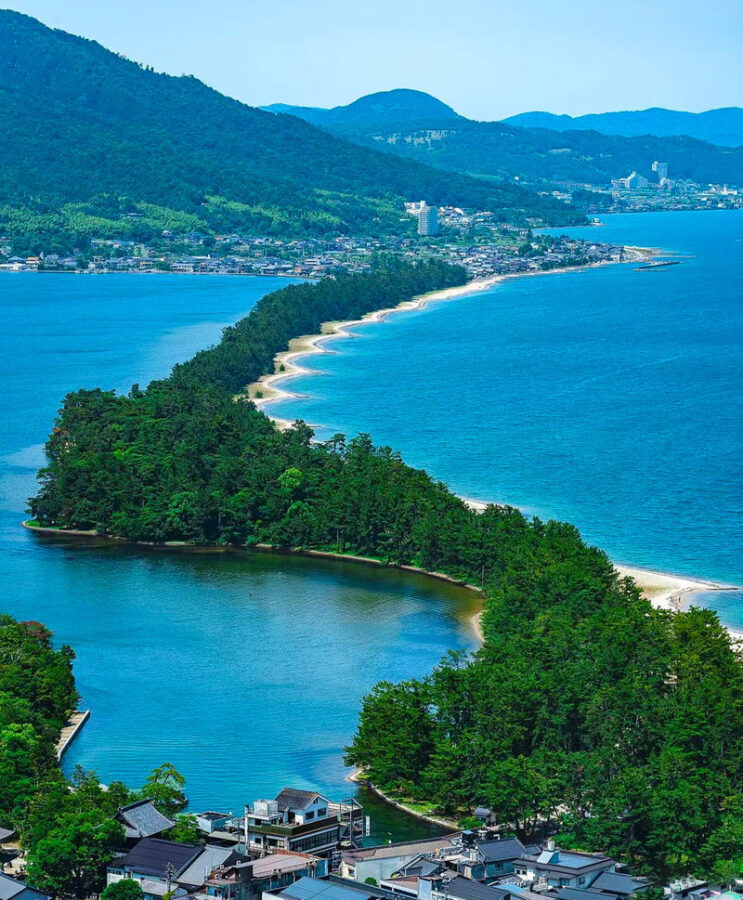 Amanohashidate & Ine Boat Cruise Day Trip (Departing from Osaka) - Ine by boat: boathouses and seagulls