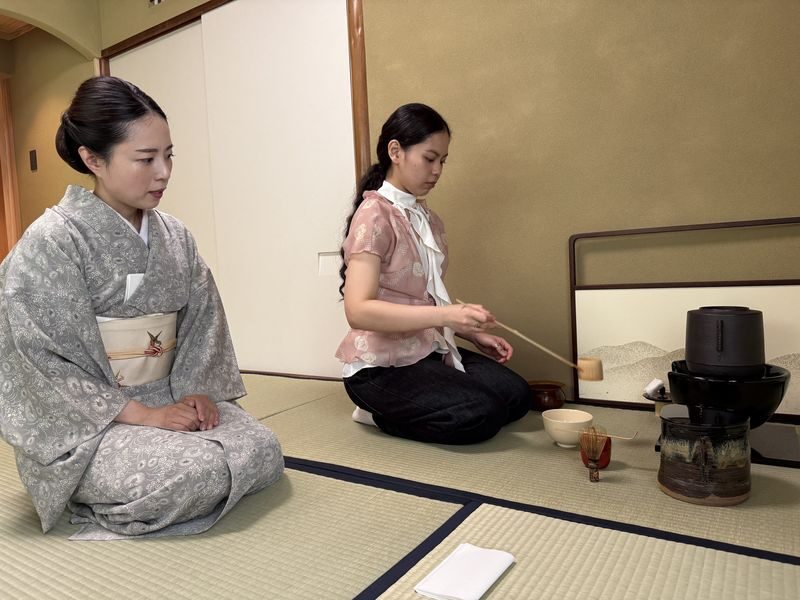 Authentic Tea Ceremony Experience in Kamakura (60 Minutes) - Learning the meaning behind Sado