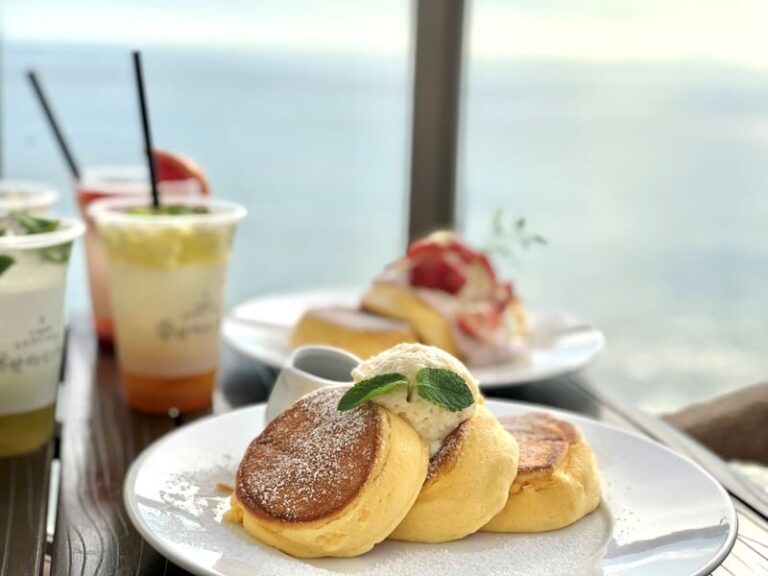 Awaji Island Flower Corridor & Ladybug Path & Happy Pancake & All-You-Can-Eat Fruit Day Trip (Departing from Osaka) - Lunch with a view at Ladybird Road