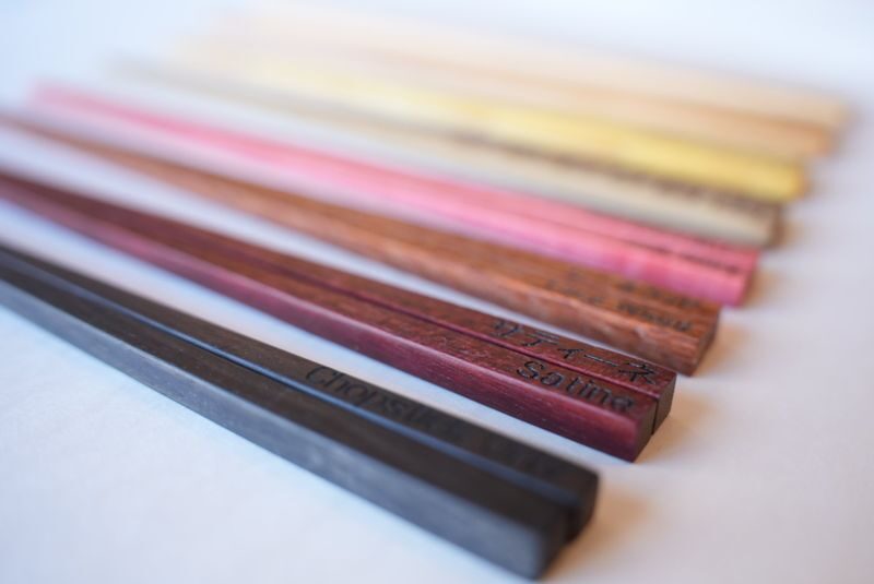 Chopstick Making in Osaka - Choosing wood without losing track of the price