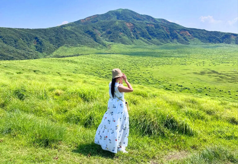 Day trip to Mount Aso and Kurokawa Onsen in Kumamoto Prefecture - Mount Aso and the crater-access question