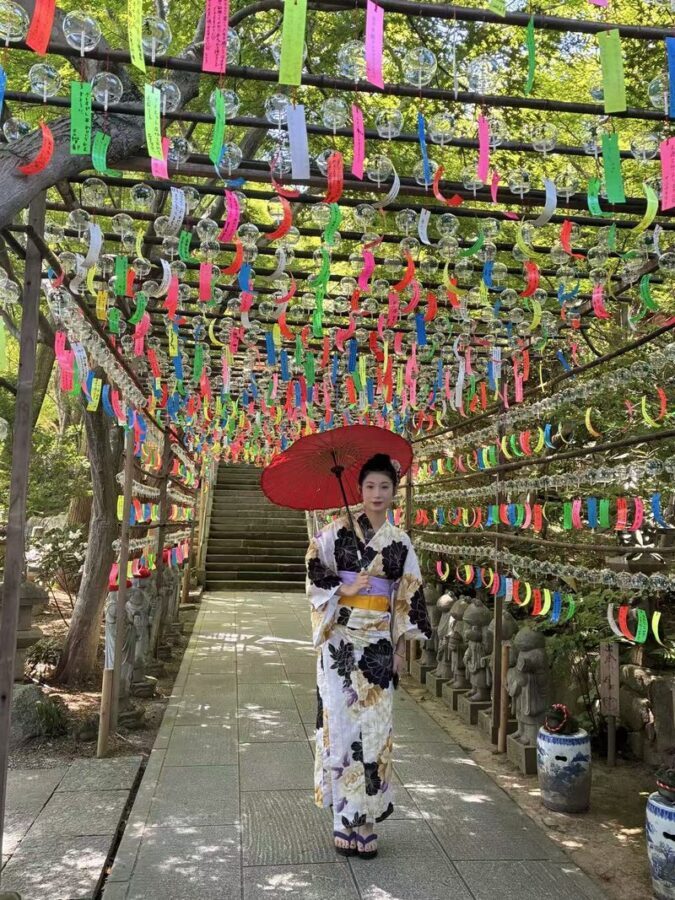 Dazaifu Tenmangu Shrine - Kimono Rental Experience (Fukuoka) - Choosing between the yukata and kimono