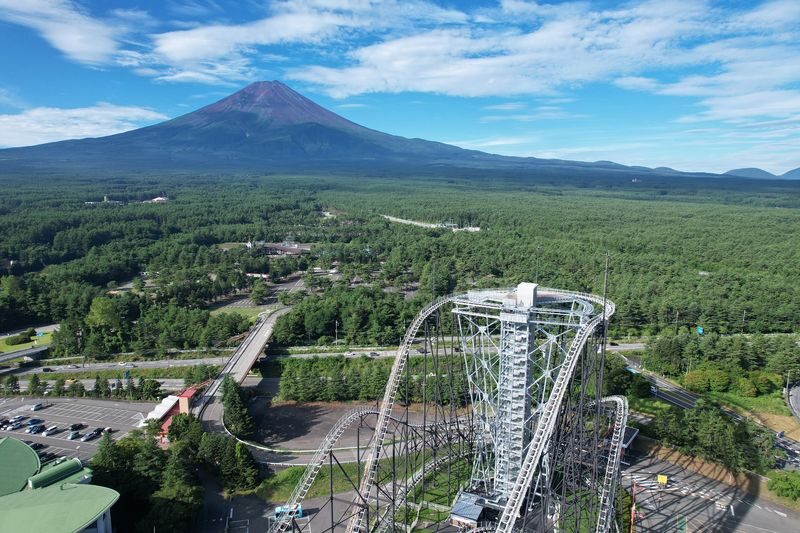 From Hakone or Lake Kawaguchiko: Mt. Fuji Area Connection Bus Tour - What the Hakone Yumoto one-way route includes