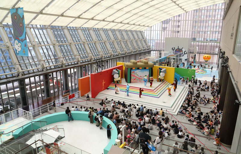Fukuoka Anpanman Childrens Museum in Mall Tickets - Stage shows and character greetings in the atrium