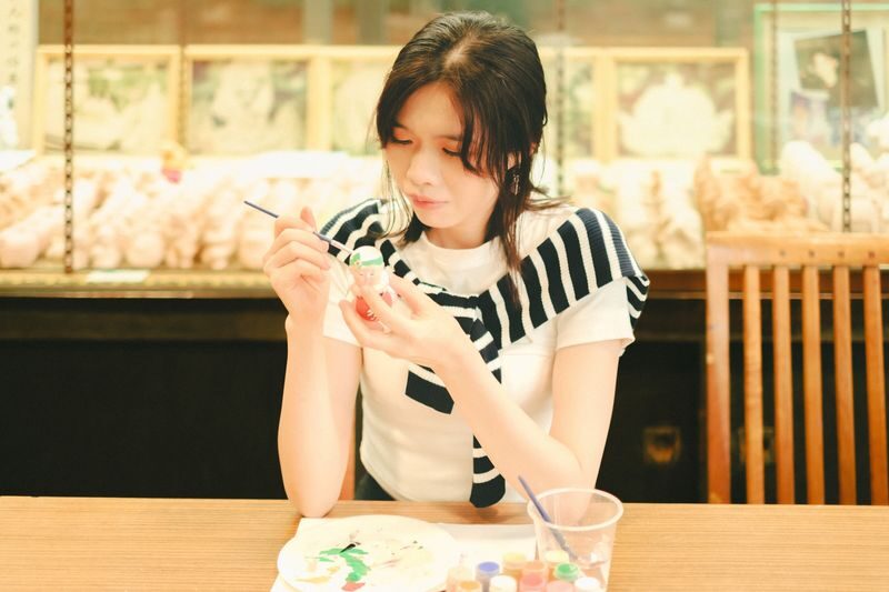 Fukuoka: Hakata Doll Painting Experience - What happens during the workshop