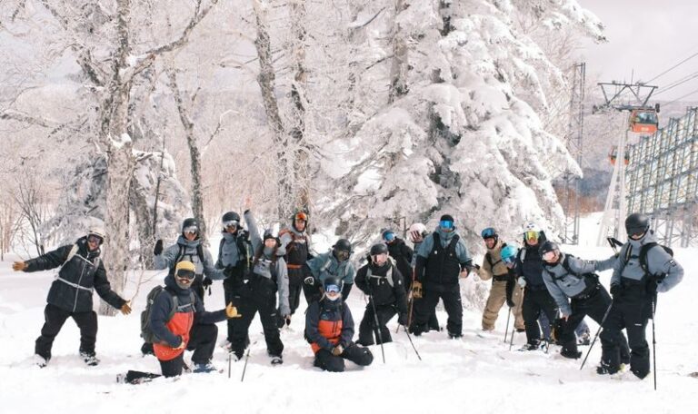 Hokkaido Niseko Chinese and English Private Snowboard/Ski Instructor and Photography Services - Pick the resort that fits your first day