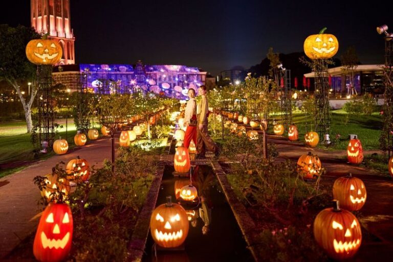 Huis Ten Bosch Ticket - Choosing the right passport