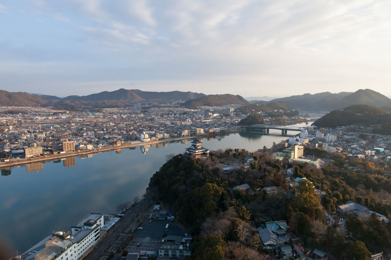 Inuyama Castle, Ena Gorge, Magome-juku & Tsumago-juku (From Nagoya) - Inuyama Castle: steep stairs, river views