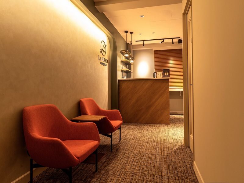 Japanese Head Spa for Travel Fatigue in Shinjuku, Tokyo | La HEAD - What happens during the 60-minute session