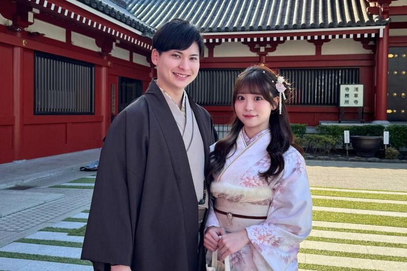 Kamakura, Japan | Popular Kimono Rental Experience (by Rika Wafuku) - Choosing from more than 300 kimonos