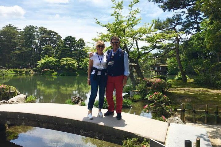 Kanazawa 4hr Private Tour with Government Licensed Guide - Starting at Kanazawa Station or your hotel