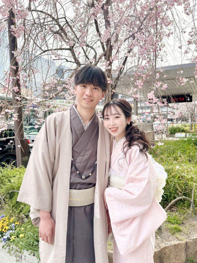 Kimono Rental (Provided by Kimono Rental wargo Kanazawa Korinbo Branch) - Choosing a route that suits the sandals