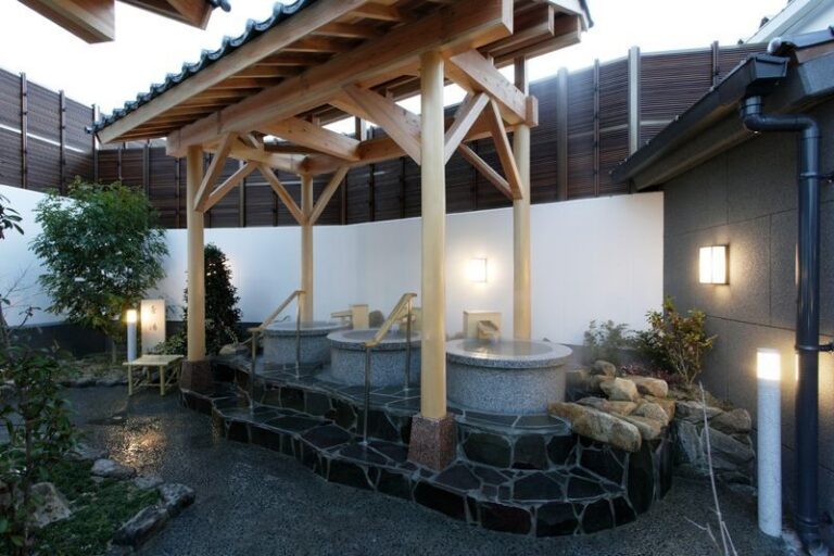 Korona Onsen Natural Hot Spring Experience in Hiroshima - First, get the geography right