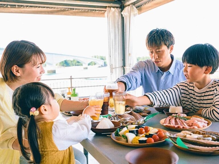 Kumamoto Departure: Amakusa Dolphin Watching & Seaside BBQ - The 1 pm cruise in search of wild dolphins