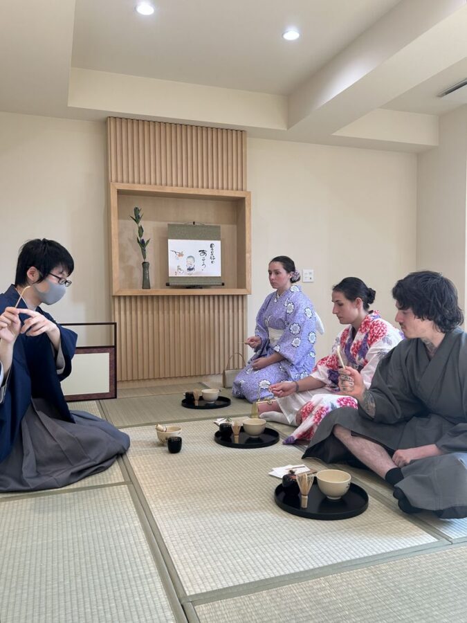 Kyoto Traditional Japanese Tea Ceremony Culture & Matcha Tasting Experience - What the kimono option adds