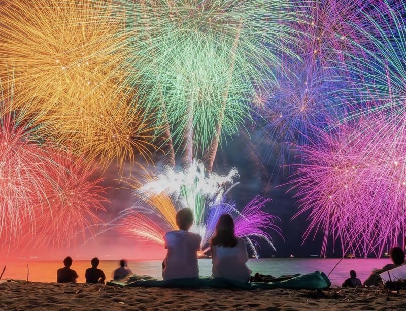 Limited Fireworks Departing from Tokyo: Atami Fireworks Festival & Hakone Shrine One-Day Tour - What the Hakone stop may add