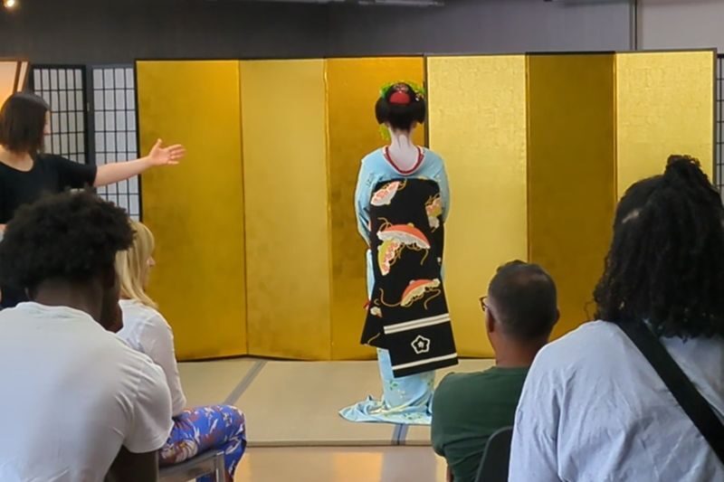 MEET MAIKO: Meet-&-Greet, Maiko Show & Experience in Kyoto - The host’s explanation gives the show its context