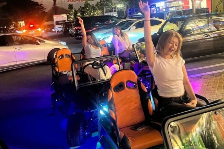 Mini Jeep Tour in Chatan - Following the guide to Jaagaru Park