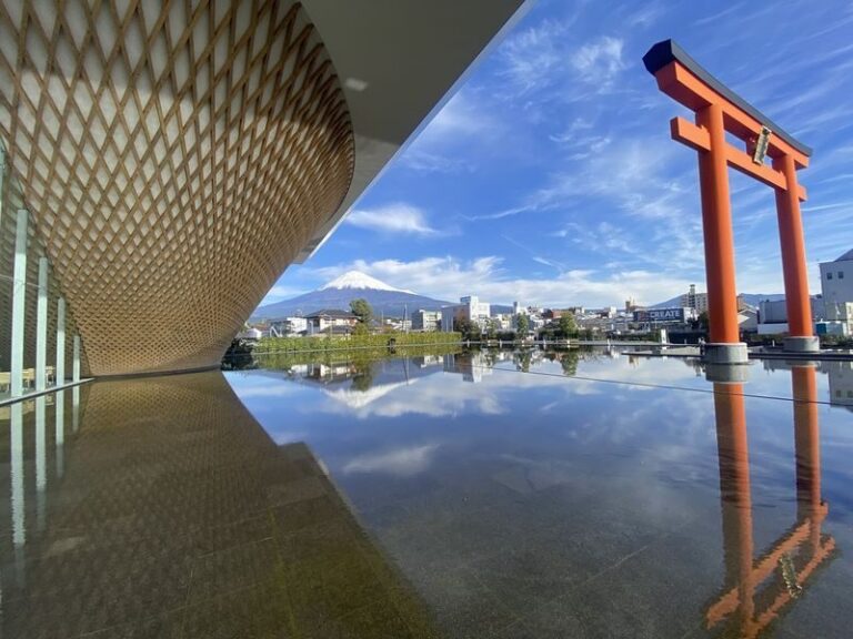 Mt Fuji, Shizuoka Wasabi Farm Tour with Hokusai Train & Bullet Train - The World Heritage Centre puts Fuji in context