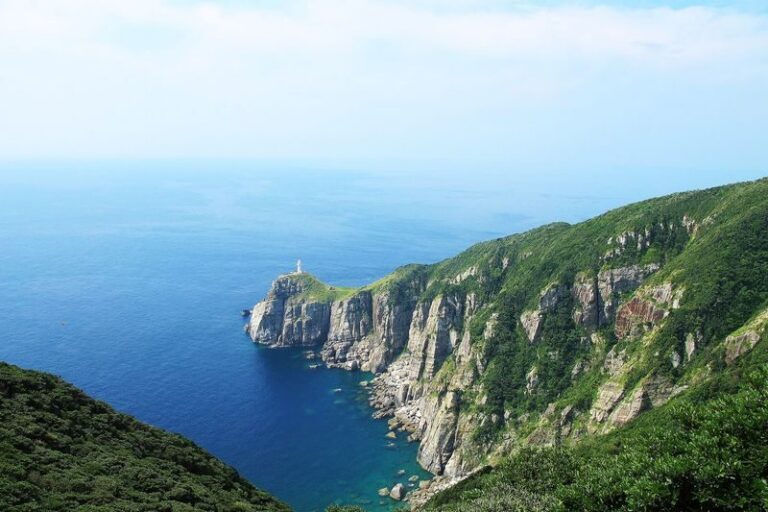 Nagasaki Osezaki Lighthouse Hiking Tour with Local Guide - Climbing the stone steps to the lighthouse