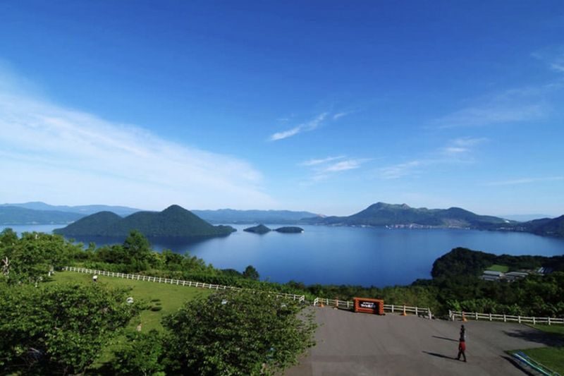 Noboribetsu and Lake Toya Day Tour - Departing from Sapporo (English / Chinese Guide) - Cape Chikyu: a short coastal stop with a weather caveat