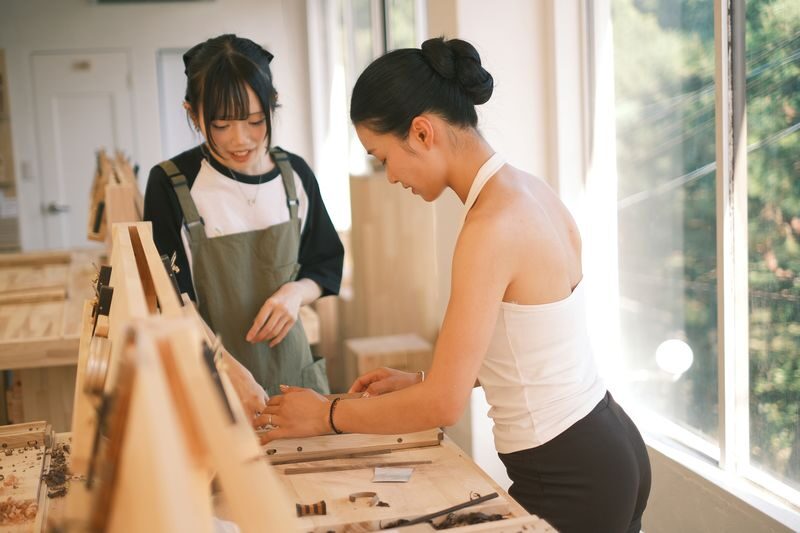 Original Japanese Chopstick Making Experience in Kyoto Gion (CHOPSTICKS LAB MISAKI) - A short lesson before the tools come out