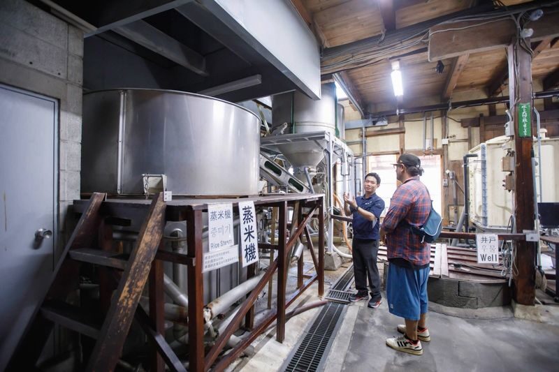 Osaka: Award-Winning Sake Brewery Tour & Tasting Experience - The 90-minute route, from brewery doors to tasting