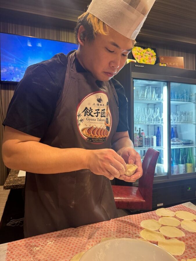 Osaka: Handmade Gyoza Cooking Class from Scratch & Yakisoba - Fill, fold, and learn the shapes