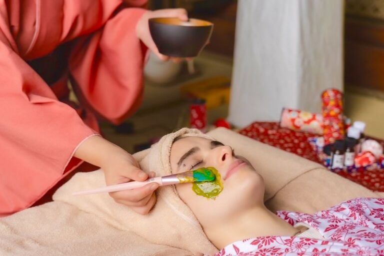 Osaka: Japanese Massage, Head Spa & Facial at the Temple (180-min) - A welcome in kimono, with a yukata for photos