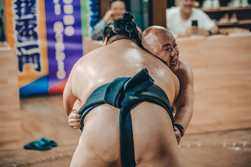 Osaka: Sumo Experience and Show: Ex-Pro Wrestlers & Ring Challenge - What the MC helps you notice