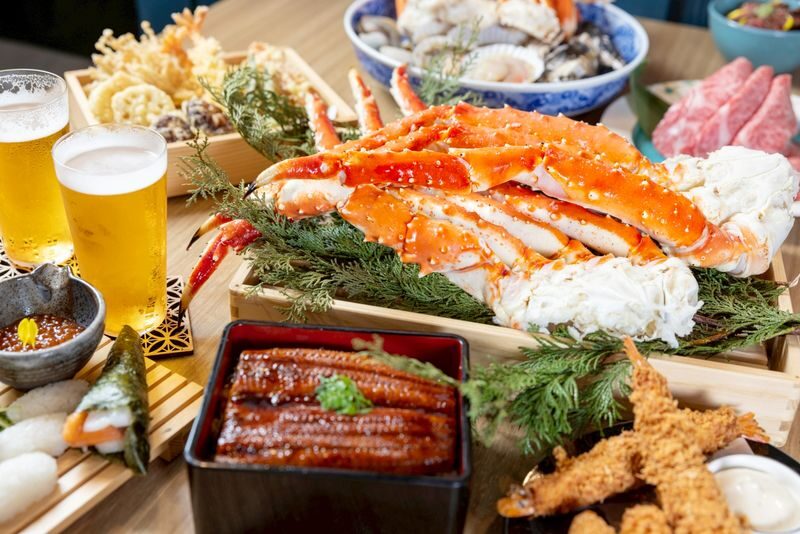 Osaka Wagyu Sukiyaki & Crab All-You-Can-Eat Experience！ - Choose your course with care