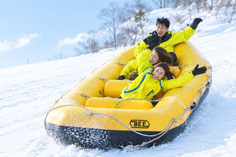 Sapporo | Wonderland Sapporo Snow Park Half-Day Tour | Includes Genghis Khan BBQ | Sapporo City Hotel Pick-up - What an hour in the snow can hold