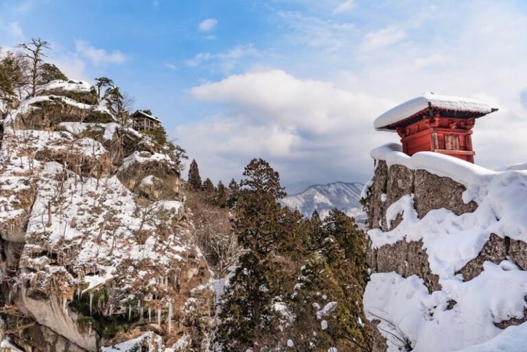 Sendai Yamagata Ginzan Onsen Full-Day Tour - Tendo brings shogi, pears and a short breather