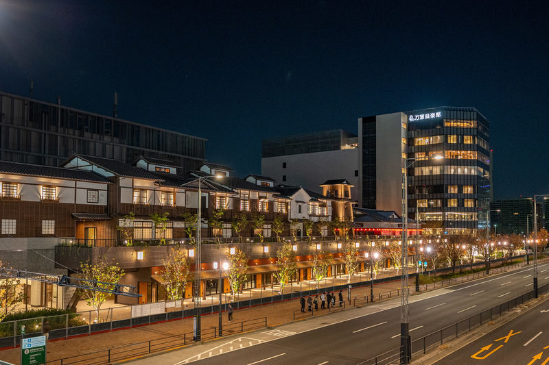 Senkyaku Banrai Toyosu Manyo Club Onsen Experience in Tokyo - Getting settled before the bath