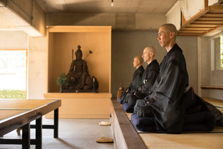 Shinshoji Temple Zen & Garden Museum Admission Ticket - Step into Koutei, the boat-shaped pavilion