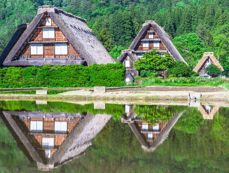 Shirakawa-go Gassho Village & Hida Takayama Old Town Walking Day Tour in Central Japan (Departing from Nagoya) - Hirugano Kogen: a quick mountain break