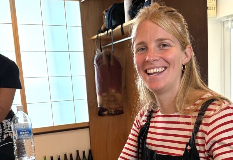 Sushi and Ramen Cooking Class with Sake Pairing Set in Tokyo - The teaching style: clear, social and relaxed