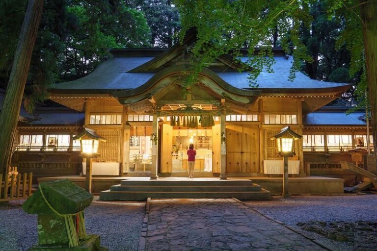 Takachiho Private Car Charter Day Tour: Takachiho Gorge, Takachiho Shrine, Ama-Iwato Shrine, Ama-no-Yasukawara, Miniature Train | Customized Private Group Itinerary - Takachiho Gorge: the natural centerpiece
