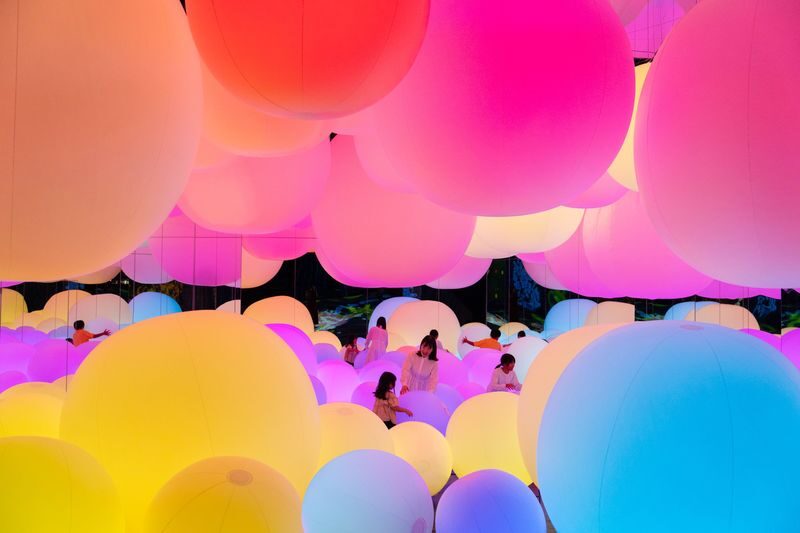 teamLab Future Park Okinawa - Drawing a fish and finding it in the aquarium