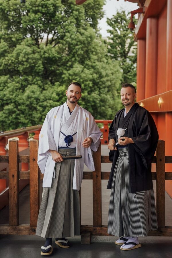 Tokyo Asakusa Kimono / Yukata Rental & 기념 photo - Choosing a look, from yukata to furisode