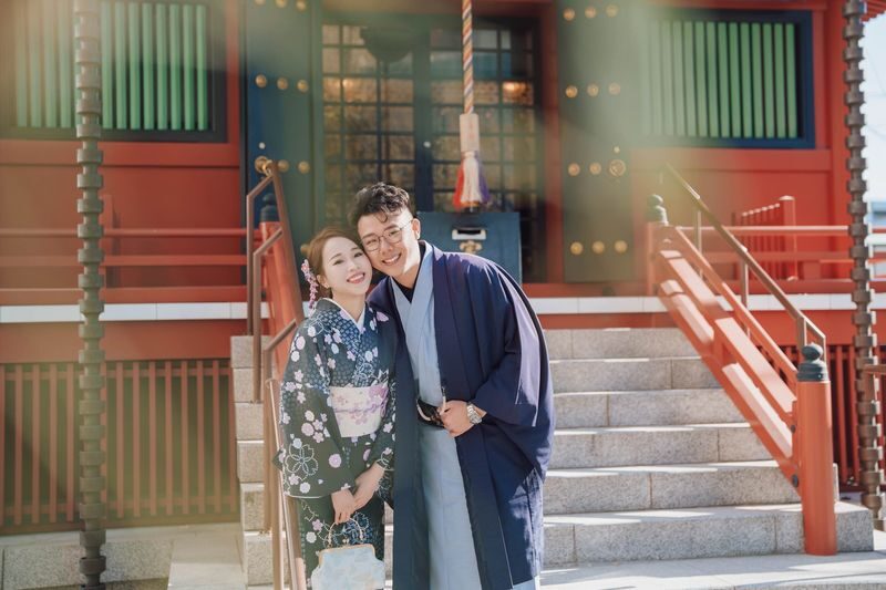 Tokyo: Asakusa Private Photoshoot Experience - From the information center to your first portraits