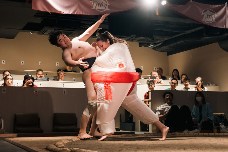 Tokyo Live Sumo Show & Interactive Experience - The host makes the difference