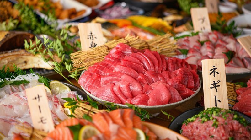 Tokyo Seafood Buffet Restaurant-Iroha & Tuna Filleting Show optional - Finding Iroha inside Senkyaku Banrai