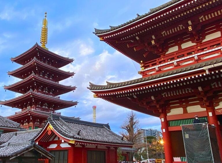 Tokyo Sensoji Temple Half-Day Walking Tour with Cultural Experience - What the two-hour pace means for your day
